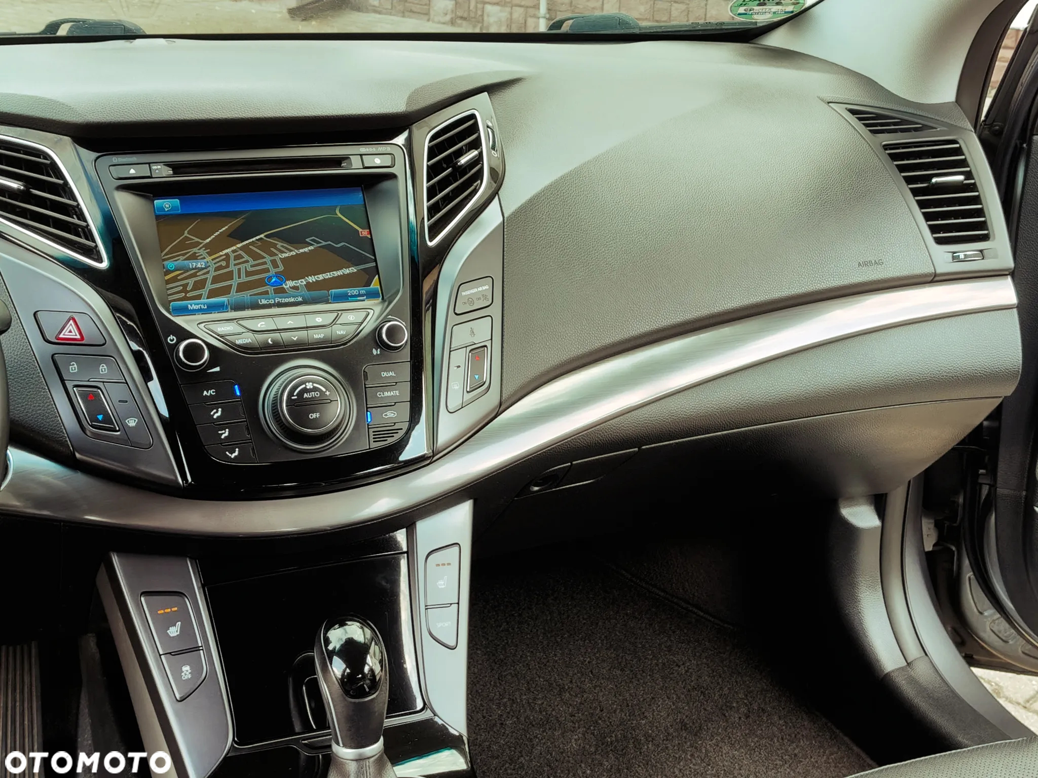 Hyundai i40 i40cw 1.7 CRDi Automatik Premium - 30