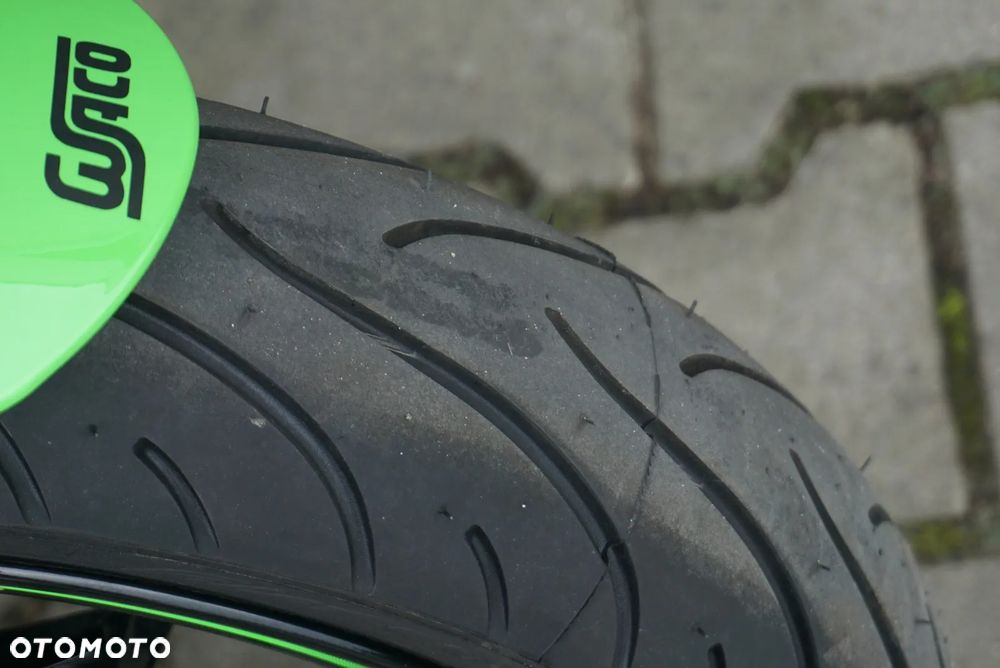 Kawasaki Ninja 400 - 14