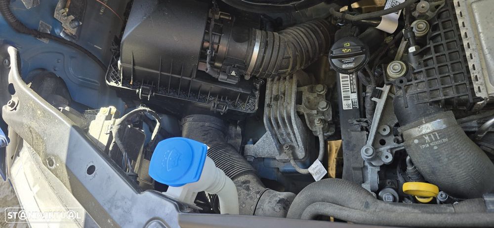 VW Crafter 35 2.0 TDI CD Longo - 25