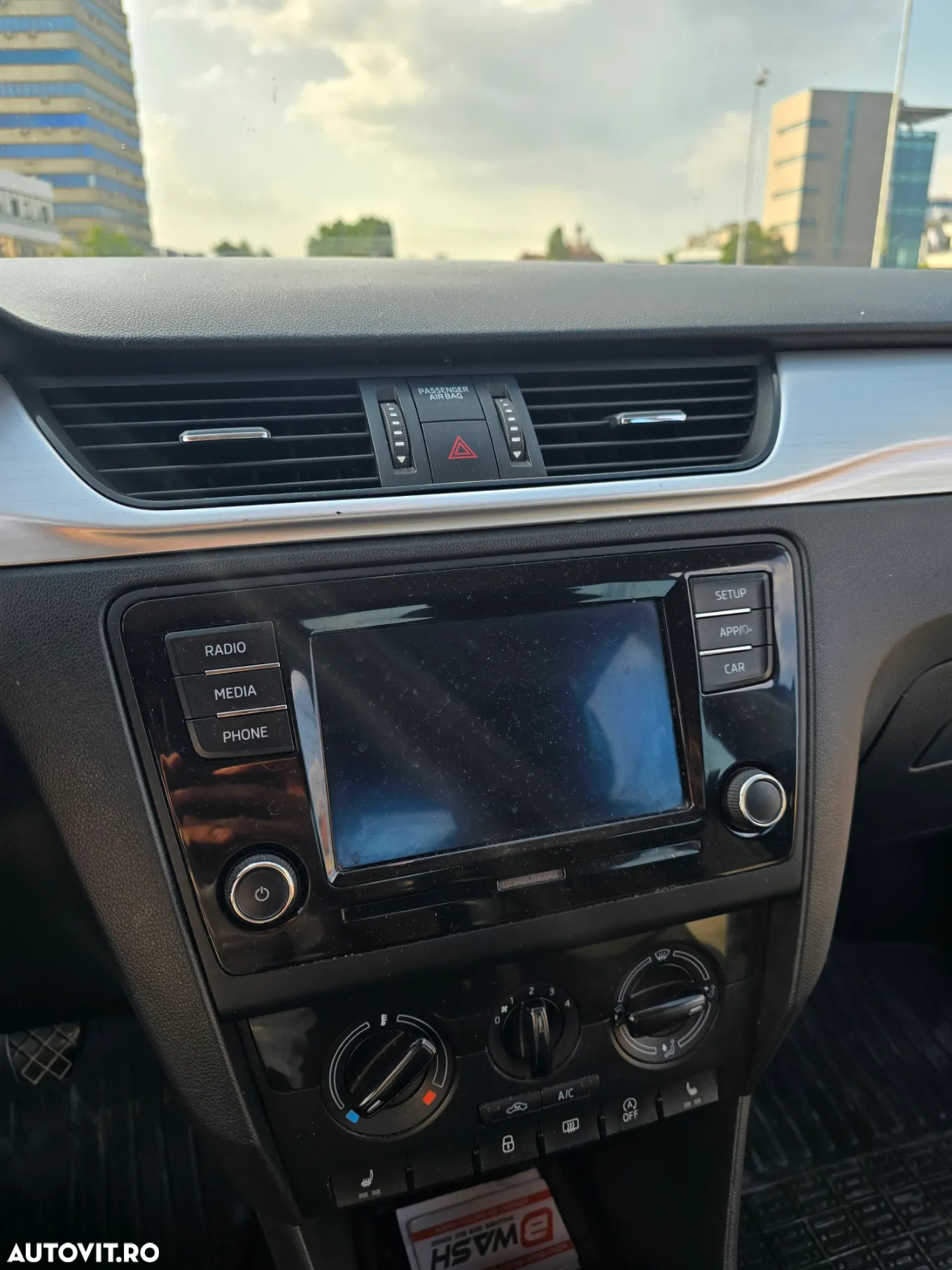 Skoda RAPID - 23