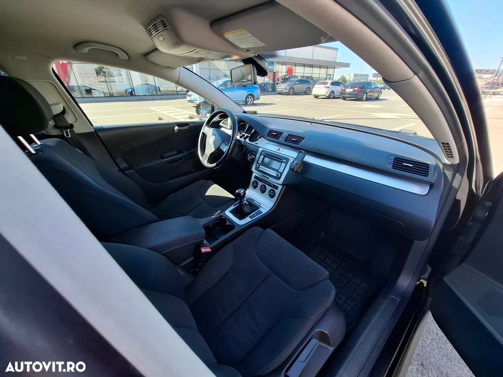 Volkswagen Passat - 9