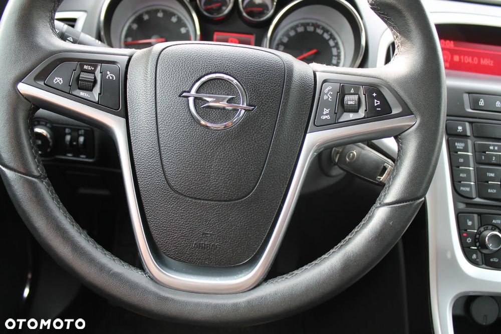 Opel Astra 1.4 Turbo Cosmo - 17