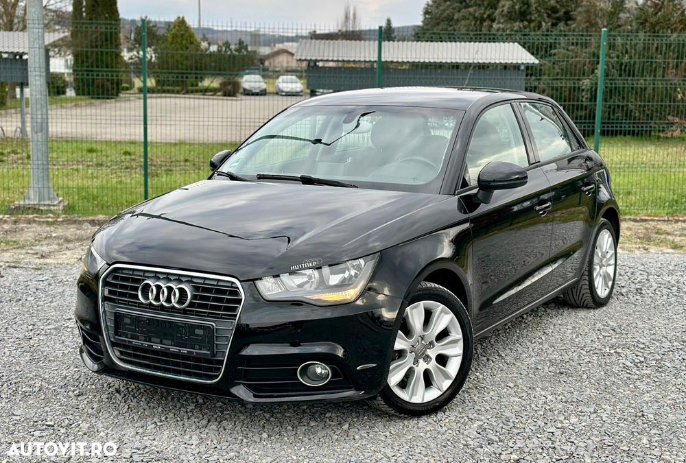 Audi A1 1.2 TFSI ack Attraction - 1
