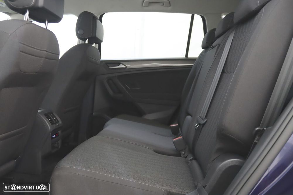 VW Tiguan Allspace 2.0 TDI Conceptline DSG - 9