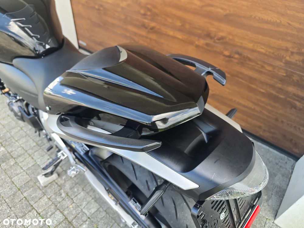 Honda CB - 18