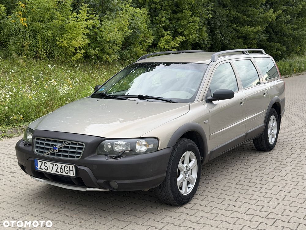 Volvo XC 70 - 1
