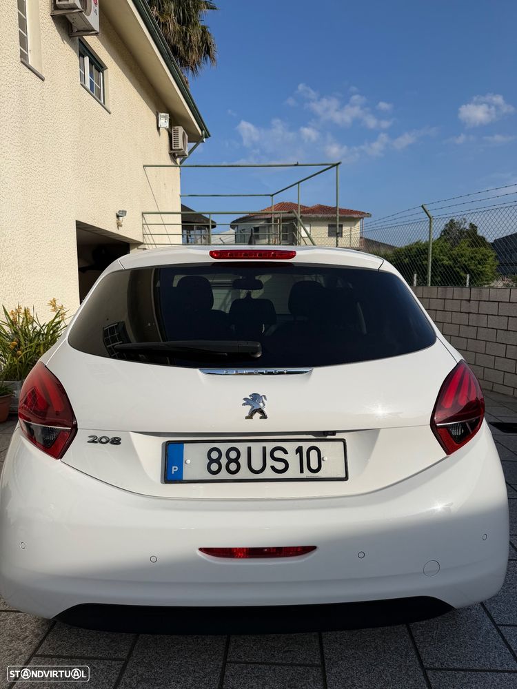 Peugeot 208 1.2 PureTech Style - 5