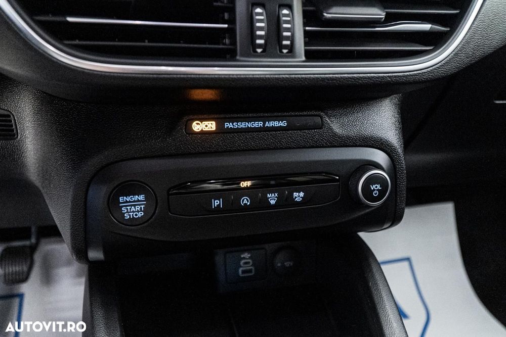 Ford Focus 1.0 EcoBoost Titanium - 11