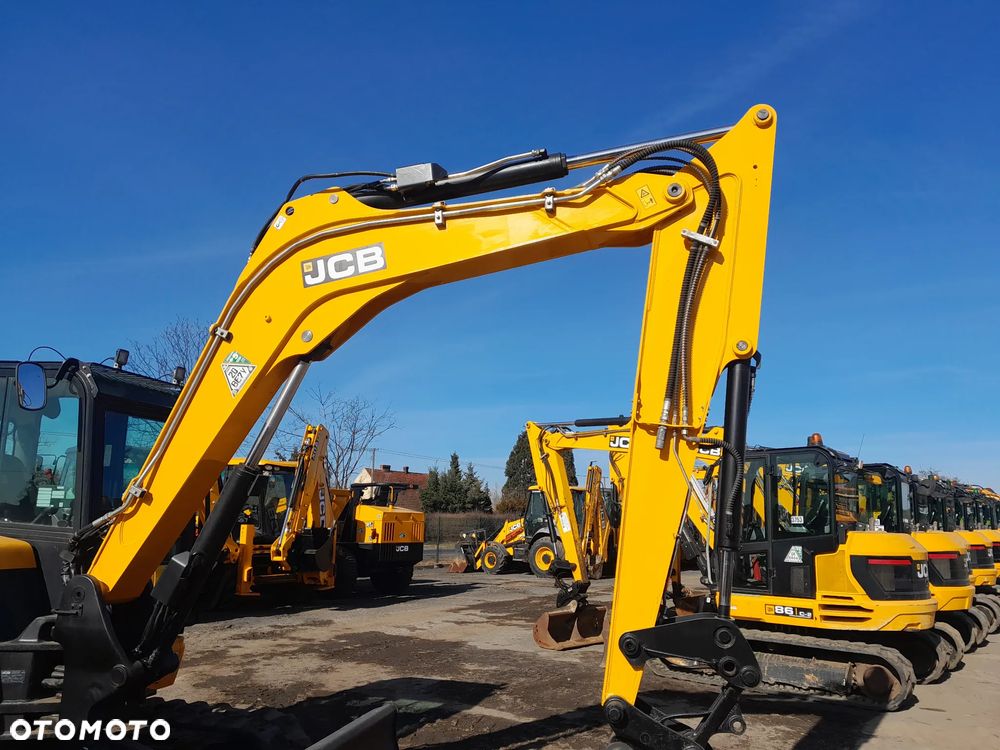 JCB 86C-2 - 17
