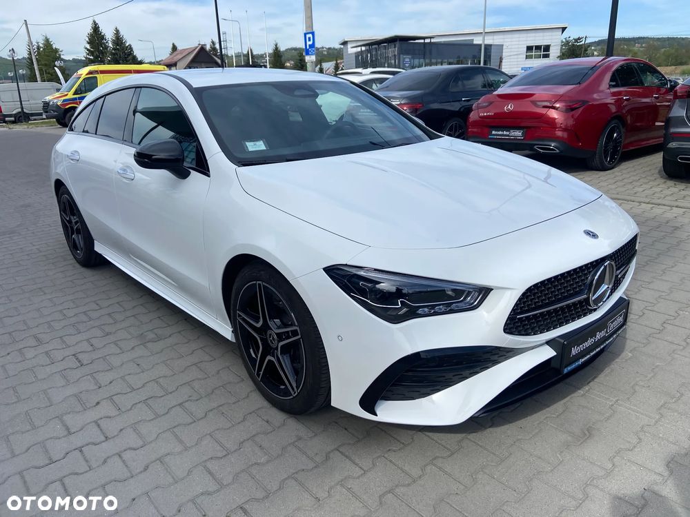 Mercedes-Benz CLA 200 mHEV AMG Line 7G-DCT - 3