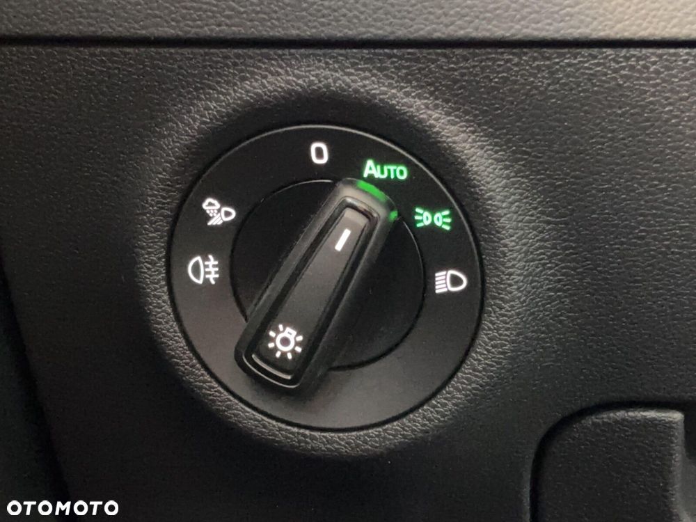 Skoda Karoq 1.5 TSI ACT Selection DSG - 23