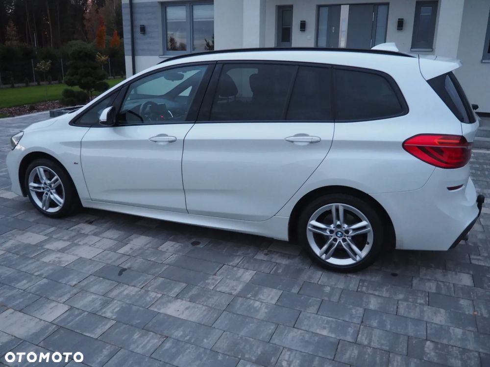 BMW Seria 2 218d M Sport - 8
