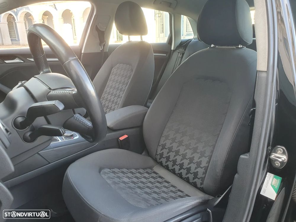 Audi A3 Sportback 1.6 TDI Attraction Ultra - 35