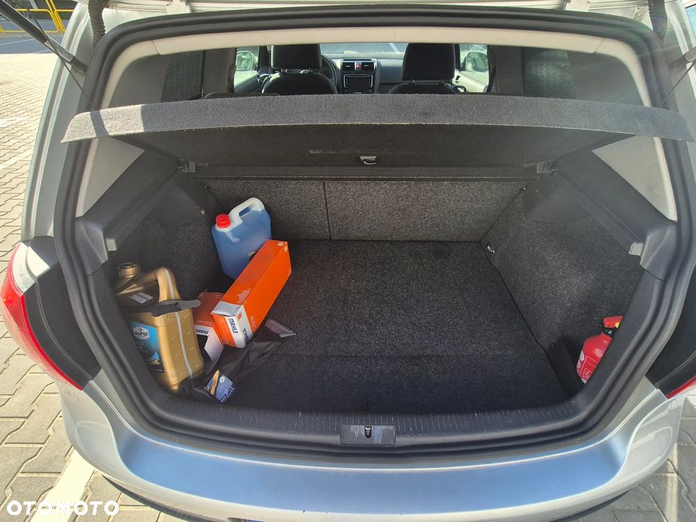 Volkswagen Golf 1.9 TDI 4Motion DPF Tour - 15