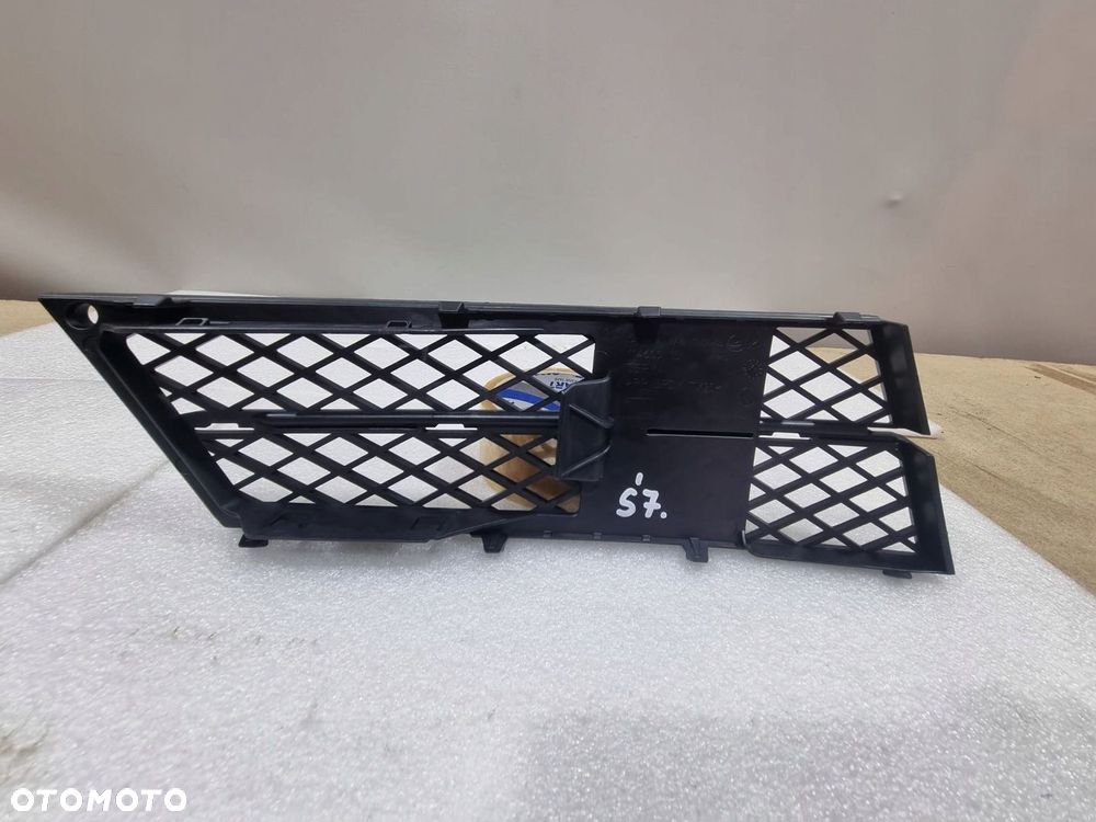 KRATKA ZDERZAKA LEWY PRZÓD BMW E60 E61 - 2