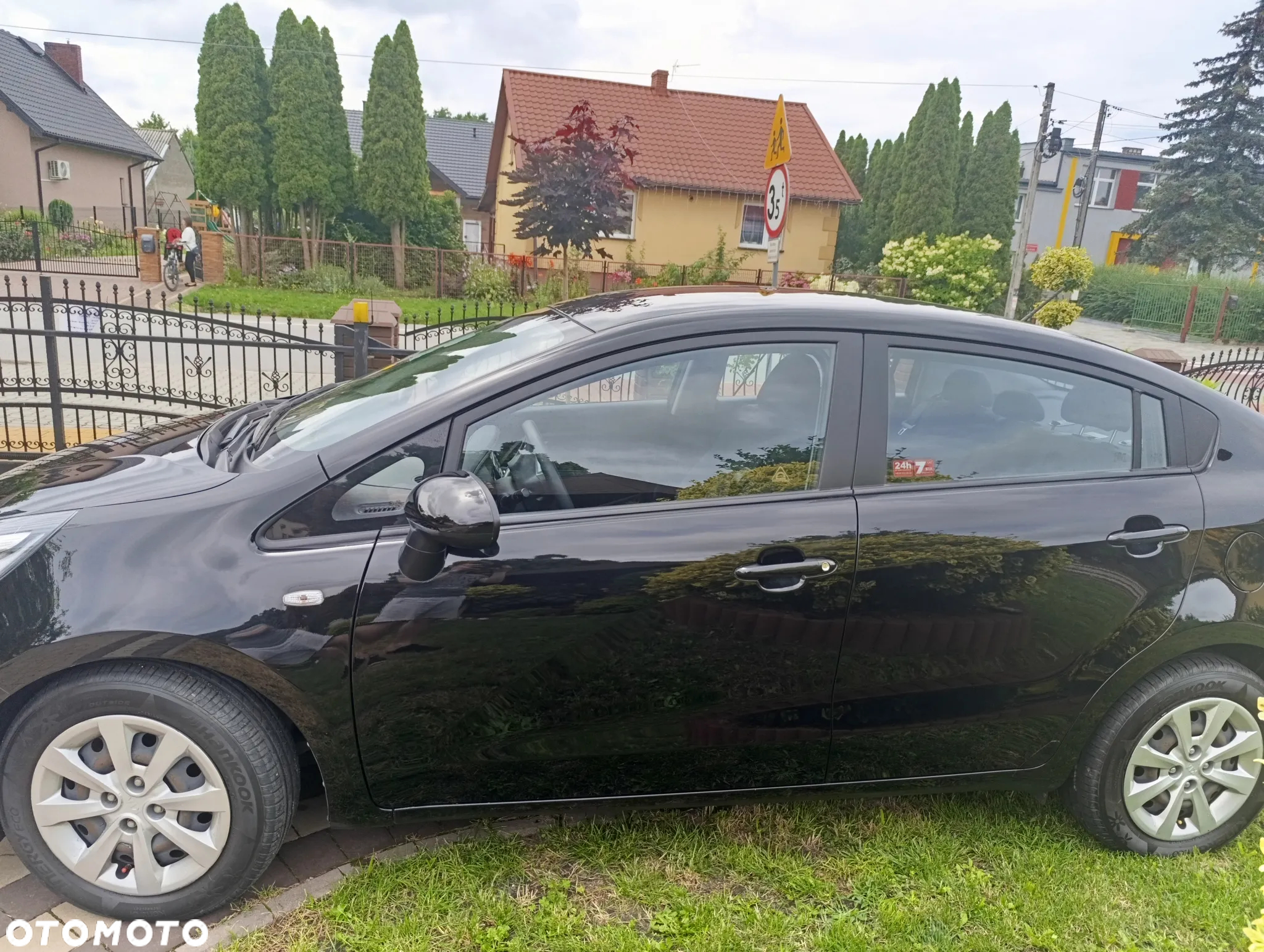 Kia Rio 1.2 L - 14