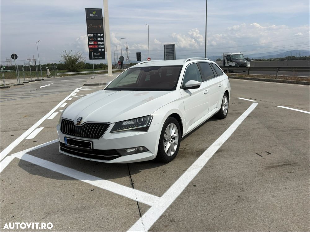 Skoda Superb 2.0 TDI DSG Style - 20