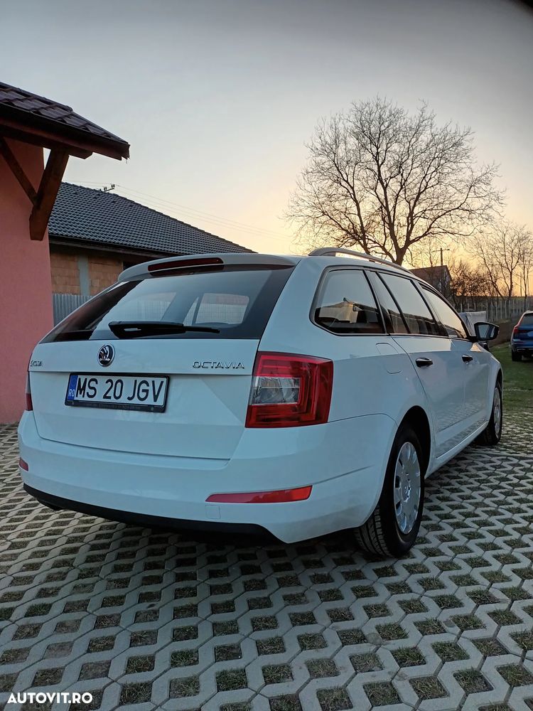 Skoda Octavia 1.6 TDI Classic - 6