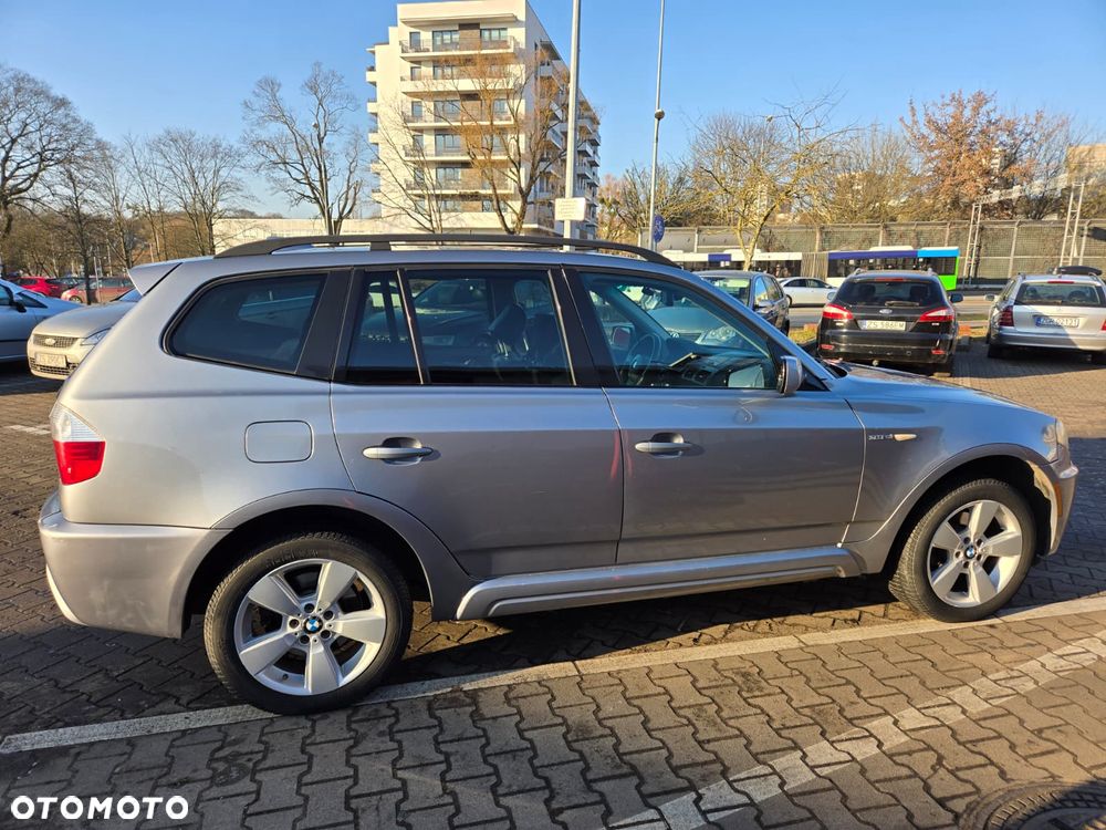 BMW X3 3.0si - 2