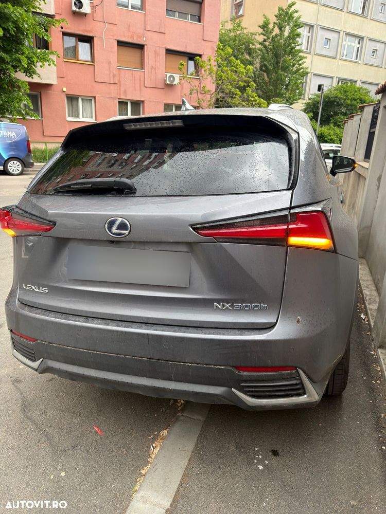 Lexus Seria NX 300h E-FOUR Luxury Line - 11