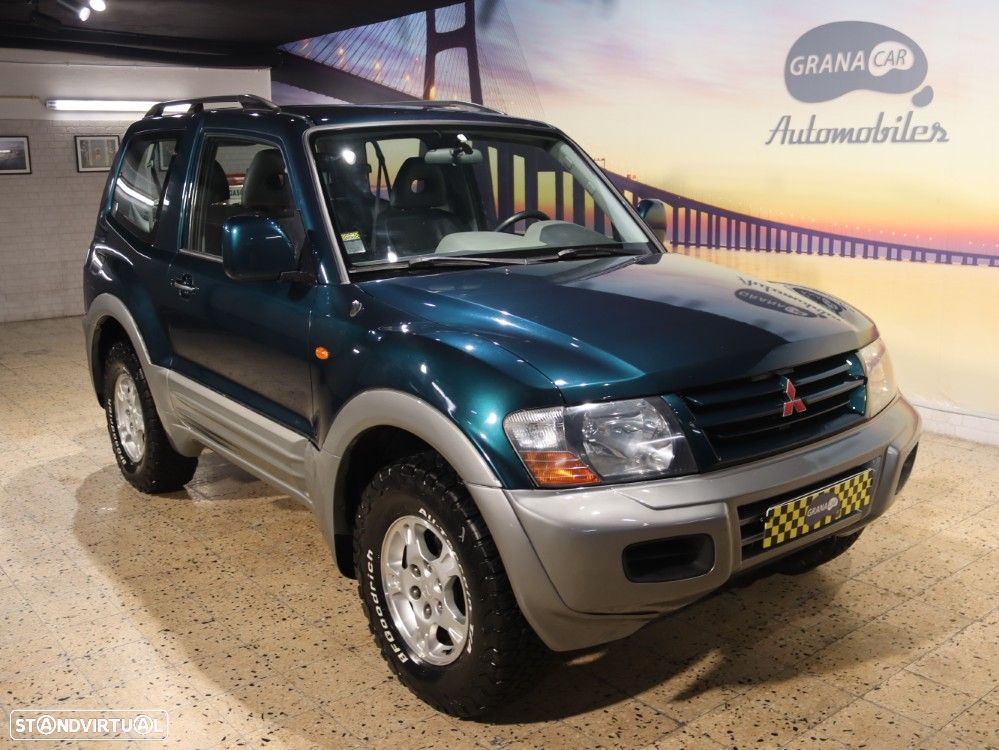Mitsubishi Pajero 3.2 DI-D GLS ABS - 38