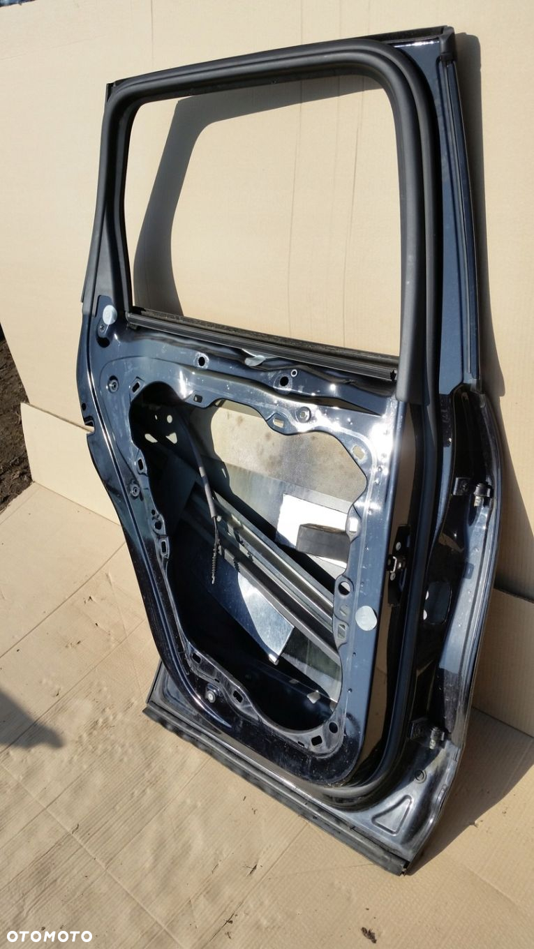 DRZWI LEWY TYŁ VW TOUAREG II CAYENNE II 7P 10-18 7P0833311 - 11