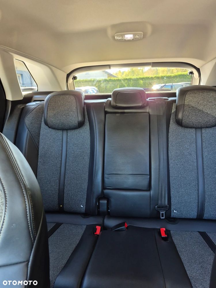 Peugeot 3008 2.0 BlueHDi Allure S&S - 35