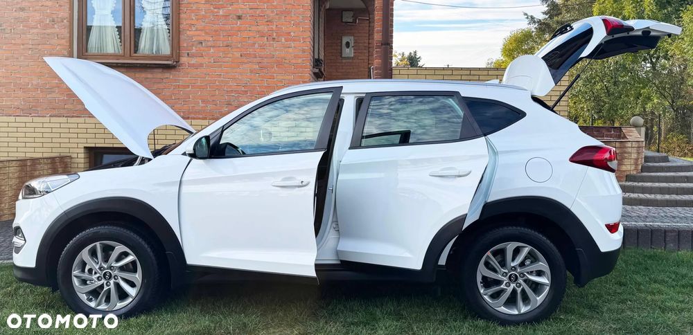 Hyundai Tucson 1.6 GDI BlueDrive Style 2WD - 40