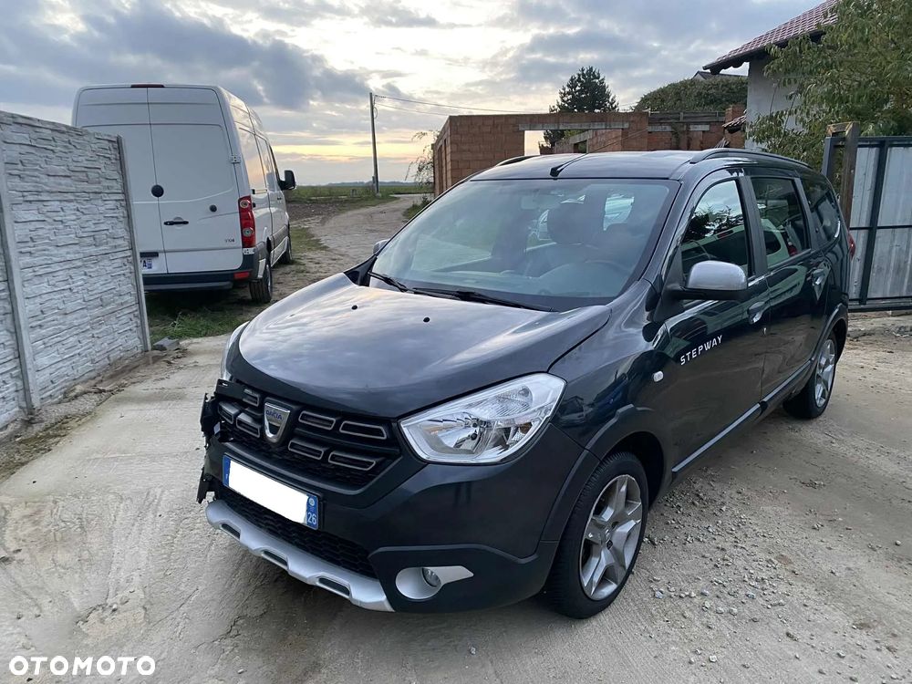 Dacia Lodgy 1.5 Blue dCi Stepway S&S - 5