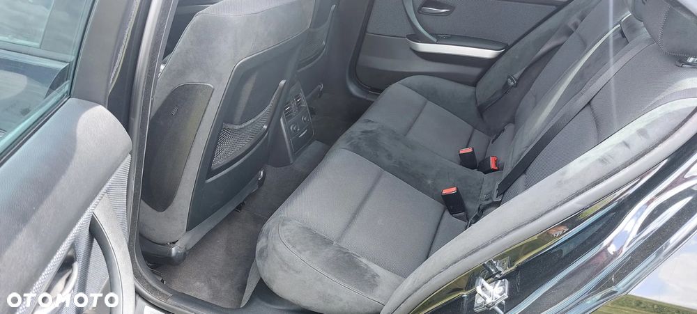 BMW Seria 3 - 28