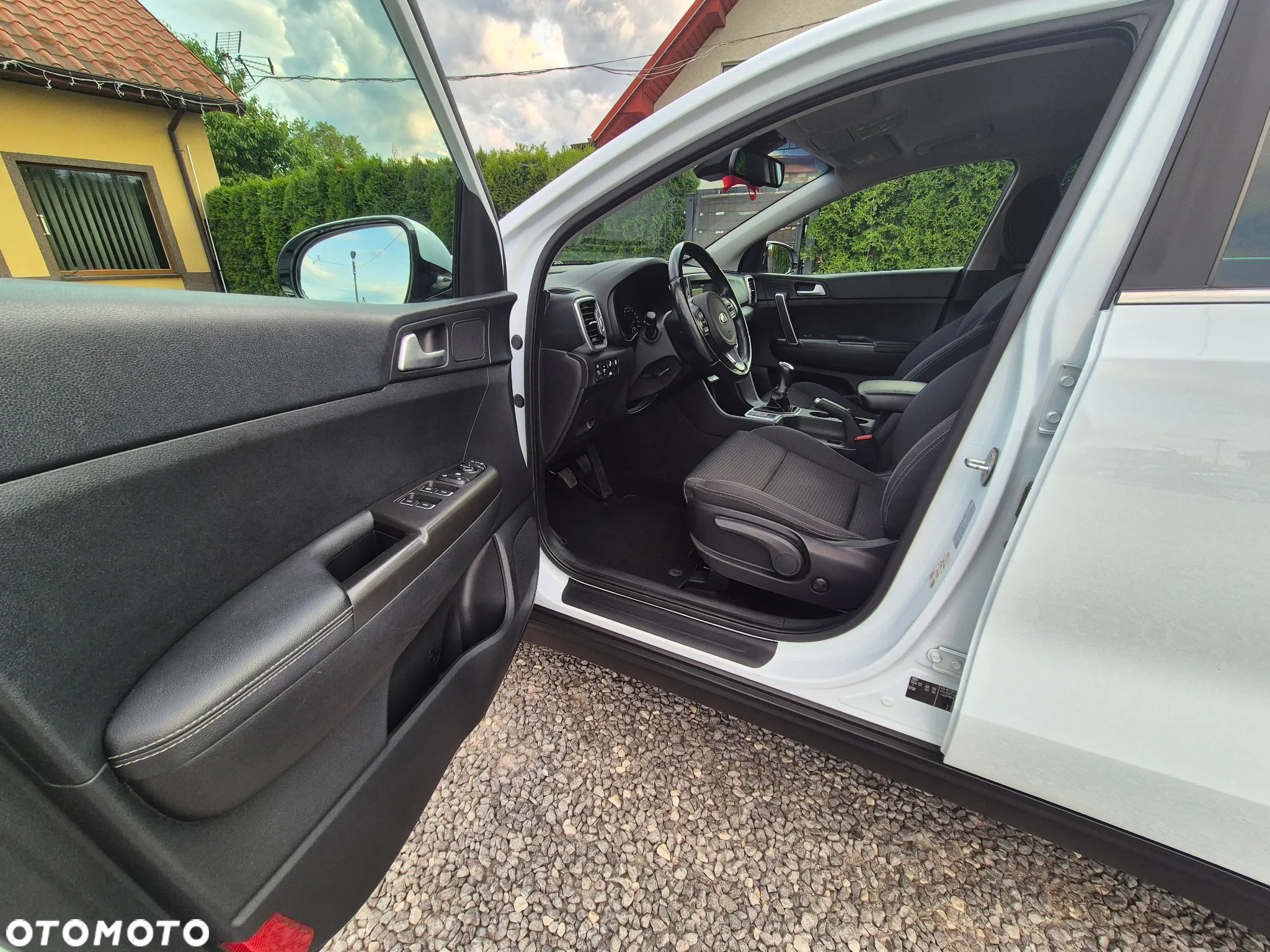 Kia Sportage 1.6 GDI 2WD Black Edition - 3