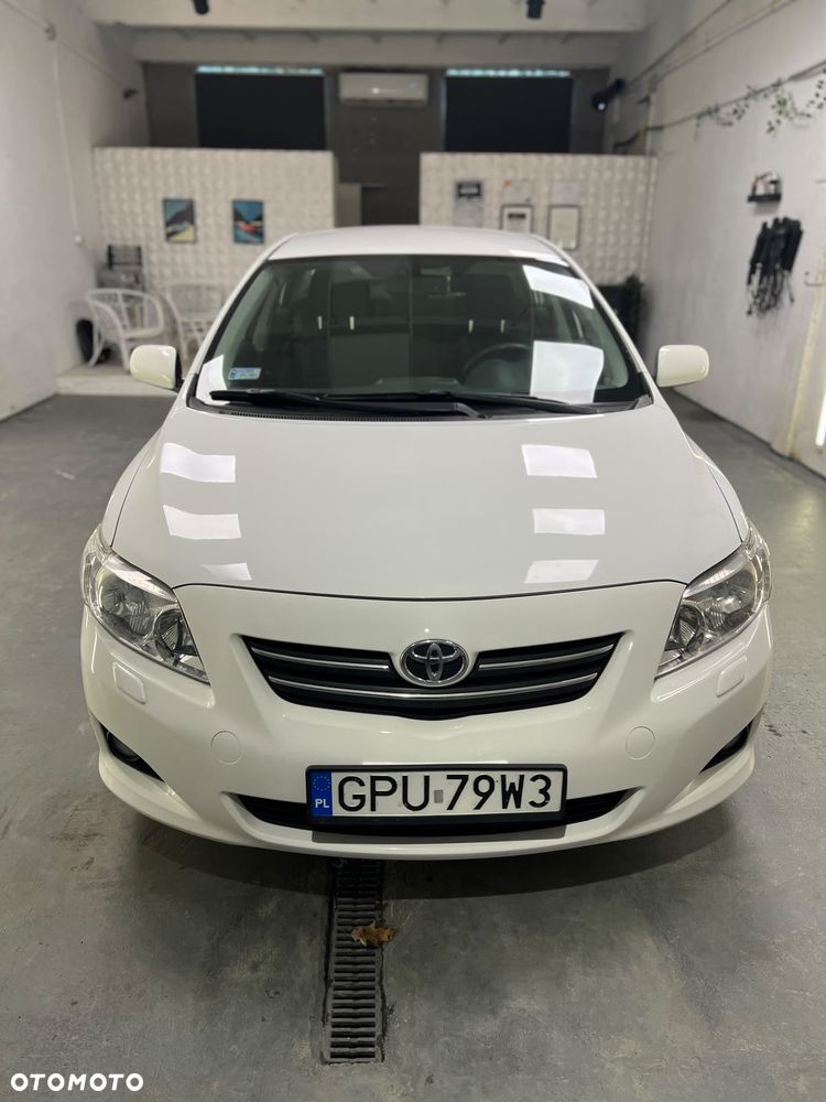 Toyota Corolla 2.0 D-4D Prestige - 1