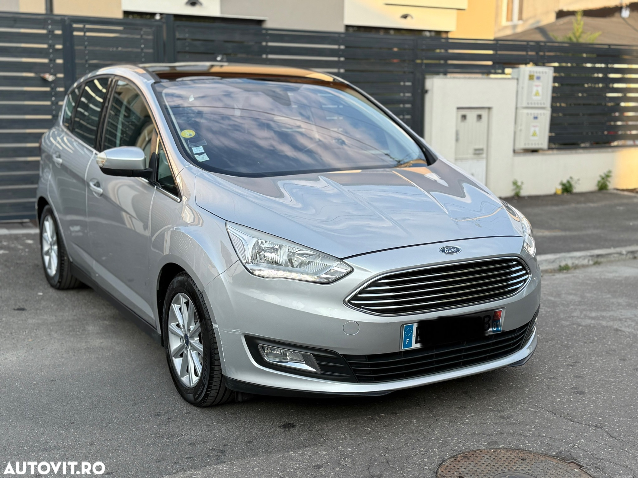 Ford C-Max 1.5 TDCi Powershift Titanium - 2