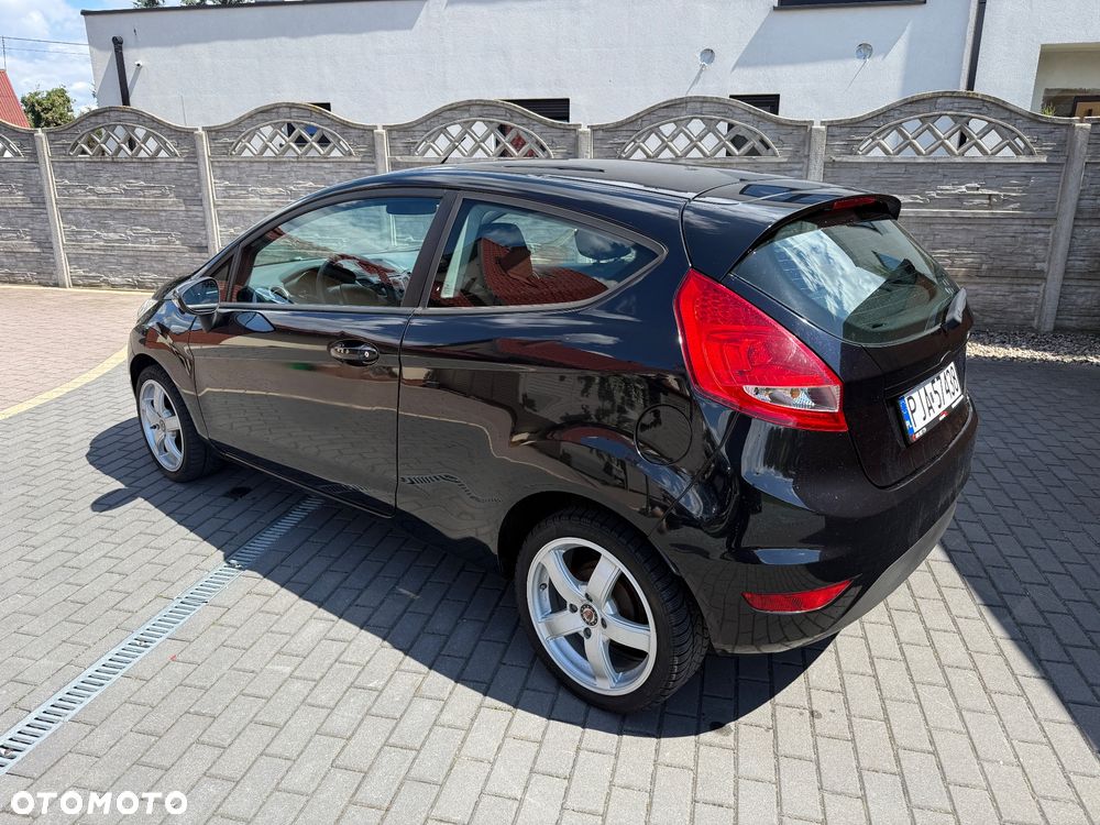Ford Fiesta - 4
