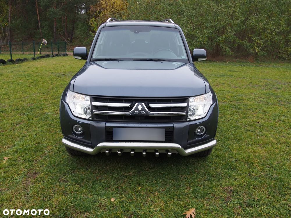 Mitsubishi Pajero 3.2 DI-D Automatik Intense - 11
