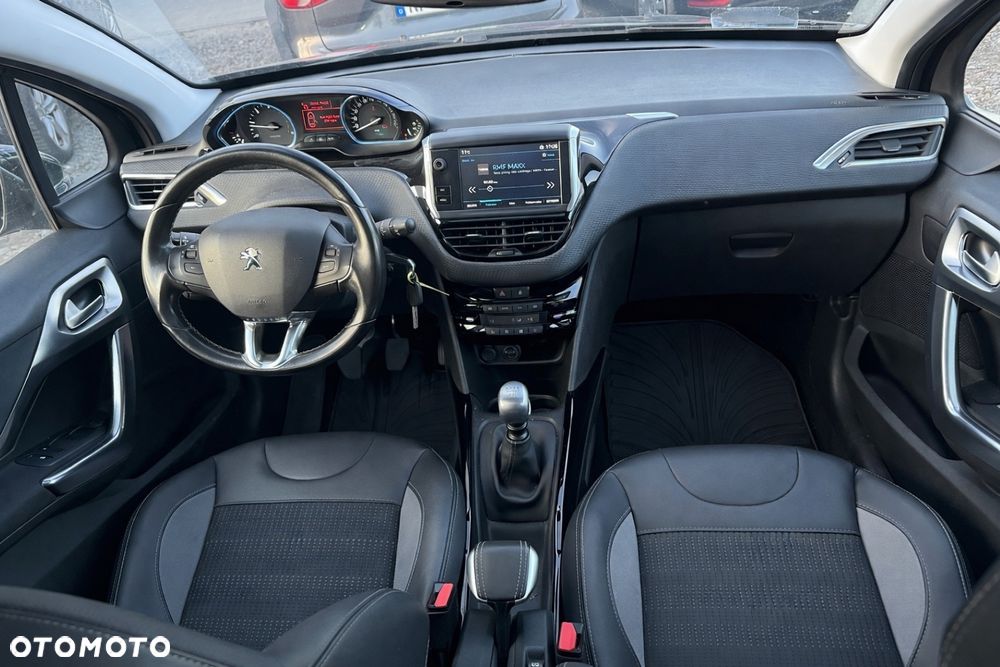 Peugeot 2008 1.5 BlueHDi Allure - 5