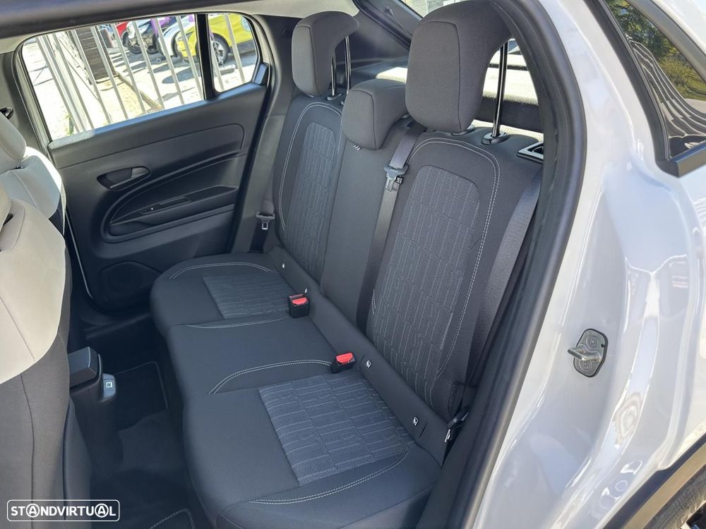 Fiat 600e 54 kWh Icon - 4