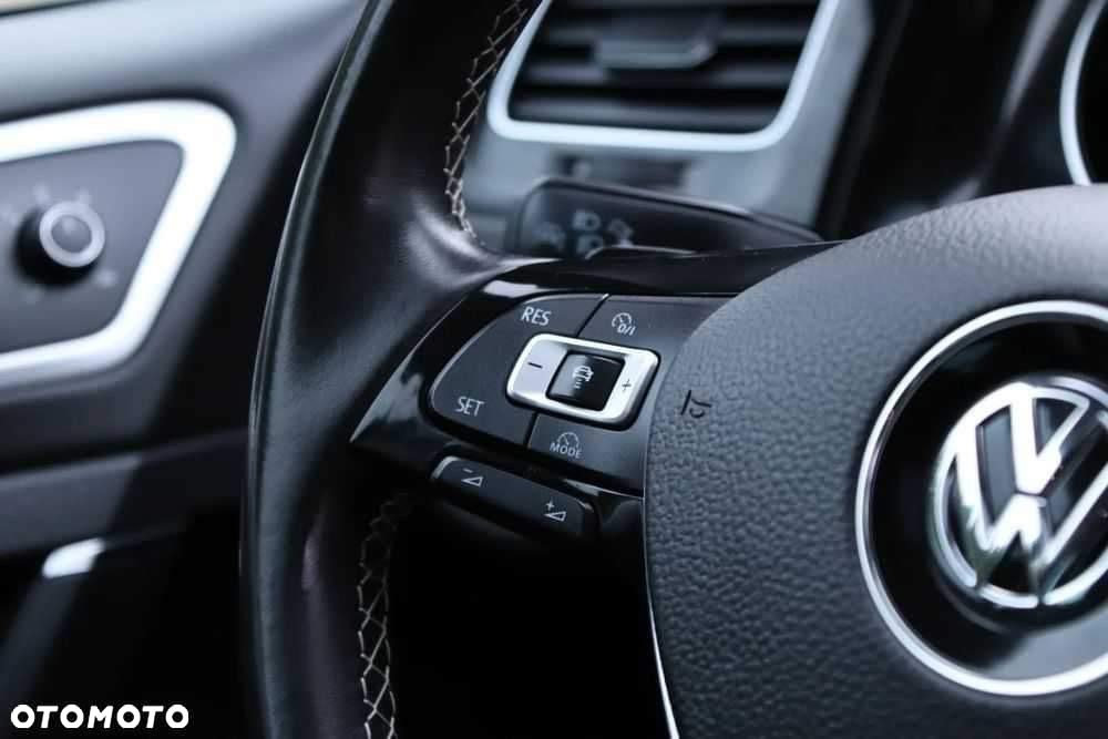 Volkswagen Golf VII 1.6 TDI BMT Highline DSG - 13