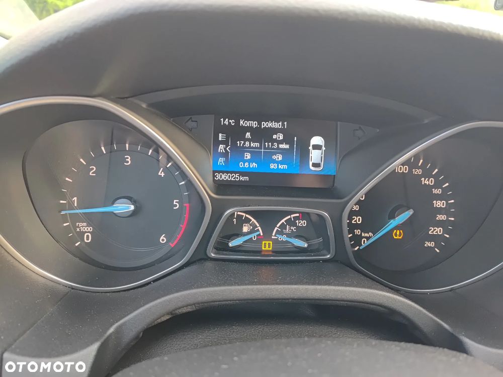 Ford Focus 1.5 TDCi Gold X - 16