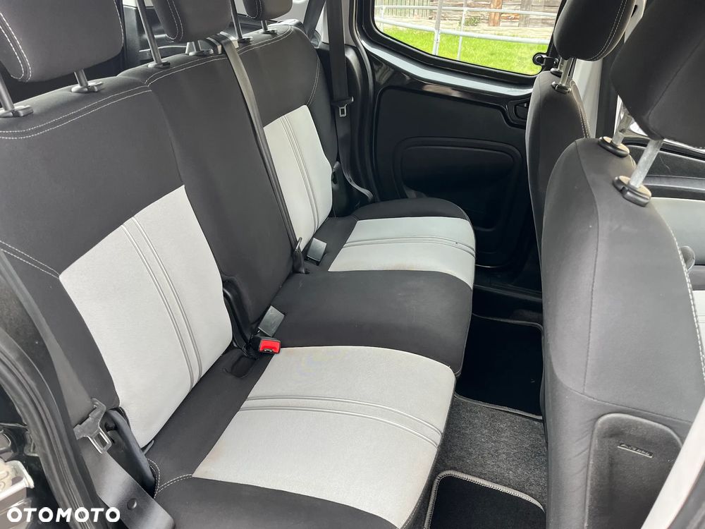 Fiat Qubo - 13