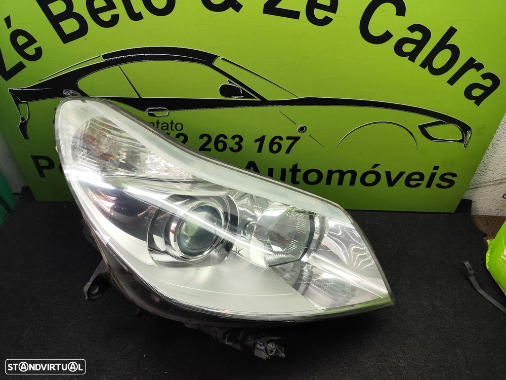 CITROEN C5 II FAROL DIREITO XENON - FF688 - 1
