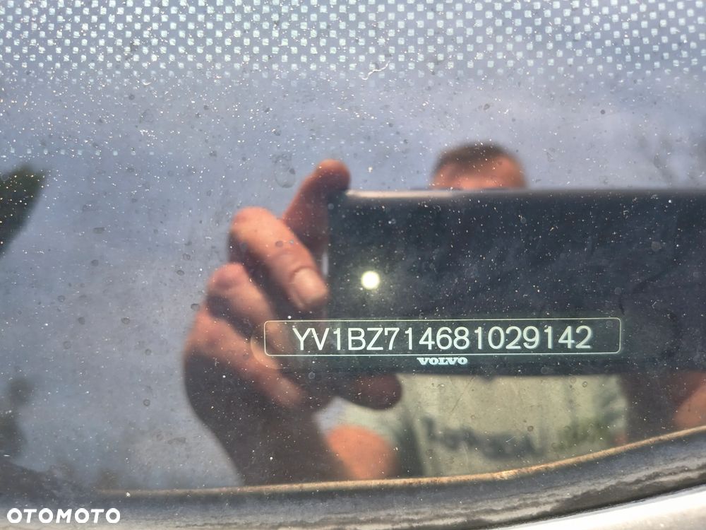 Volvo XC 70 - 23