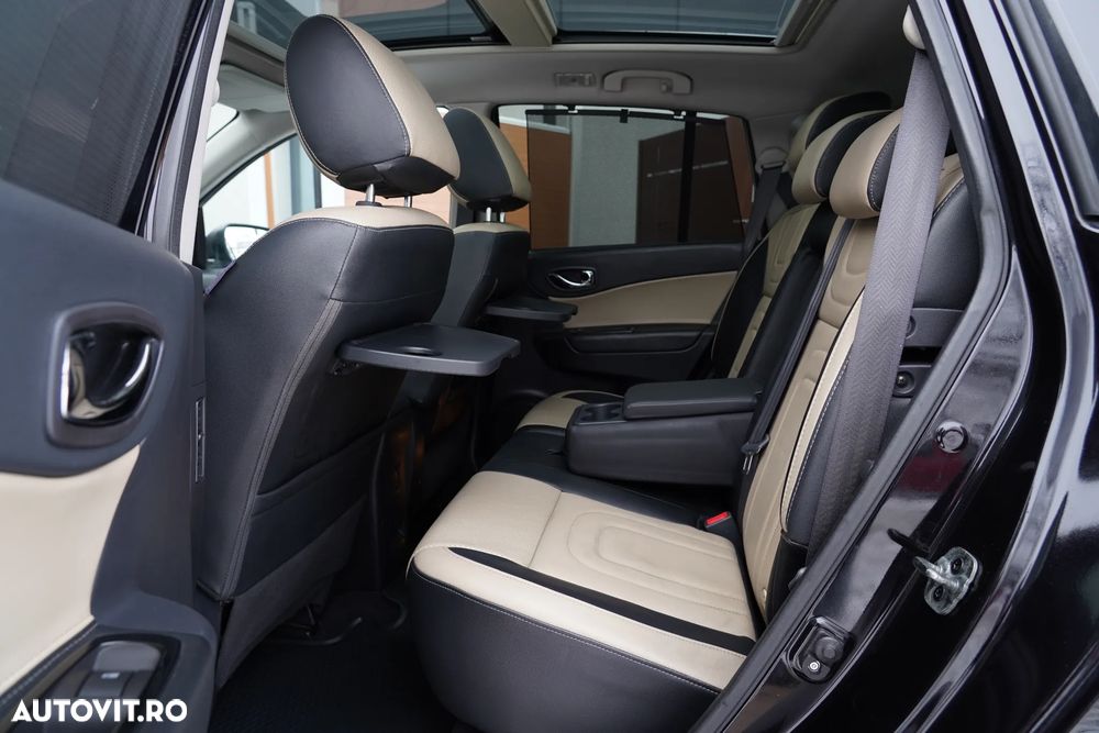 Renault Koleos dCi 150 FAP 4x4 Aut. Night and Day - 10