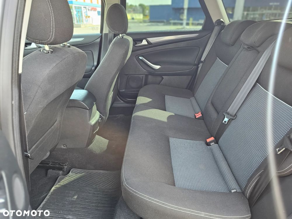 Ford Mondeo 2.0 TDCi Ambiente - 16