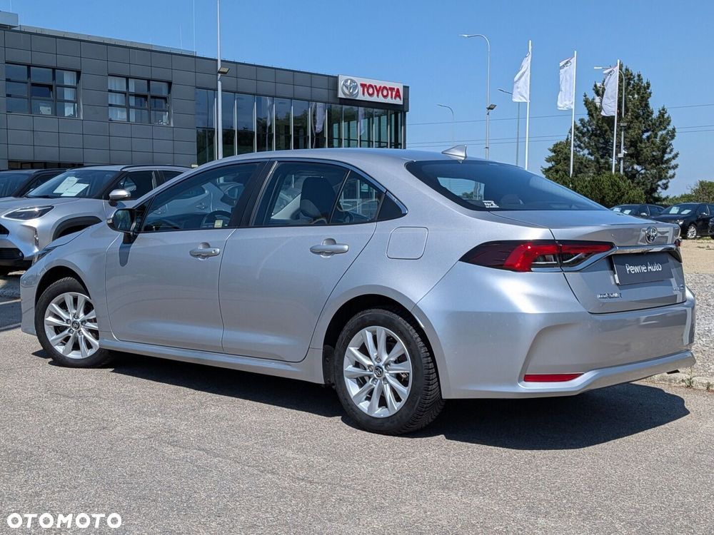 Toyota Corolla 1.8 Hybrid Comfort - 10