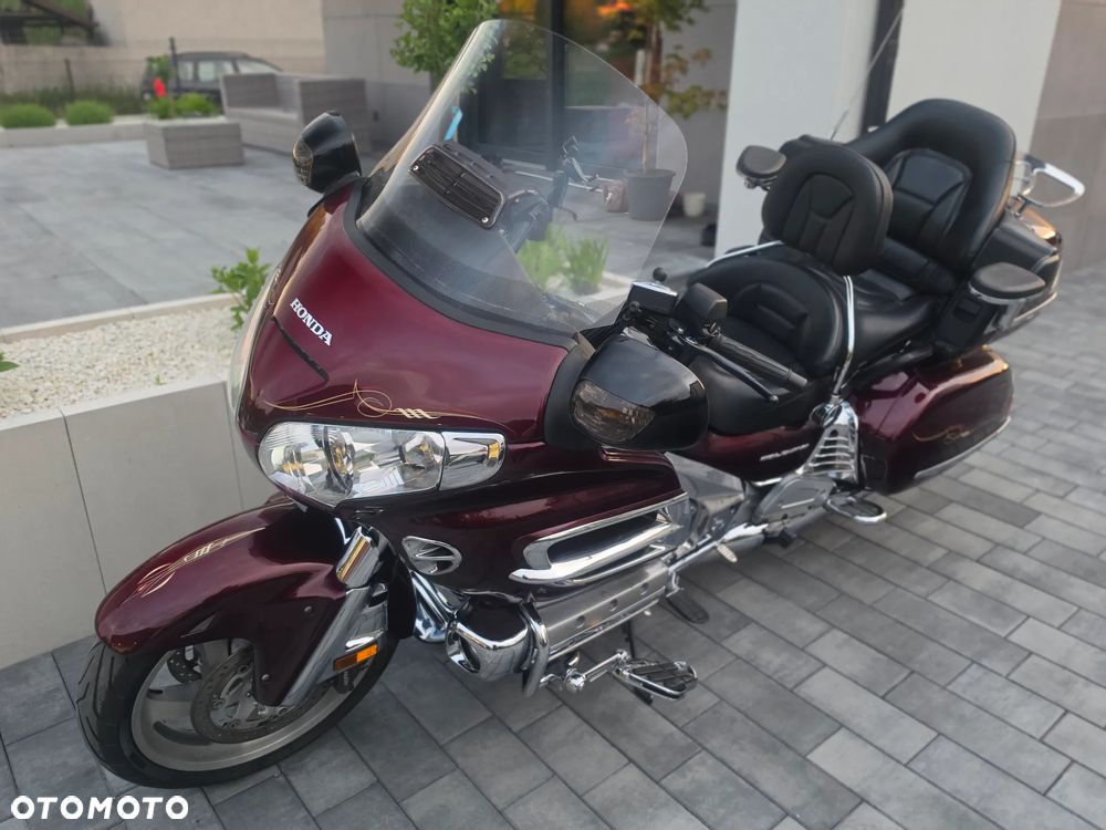 Honda GL - 18
