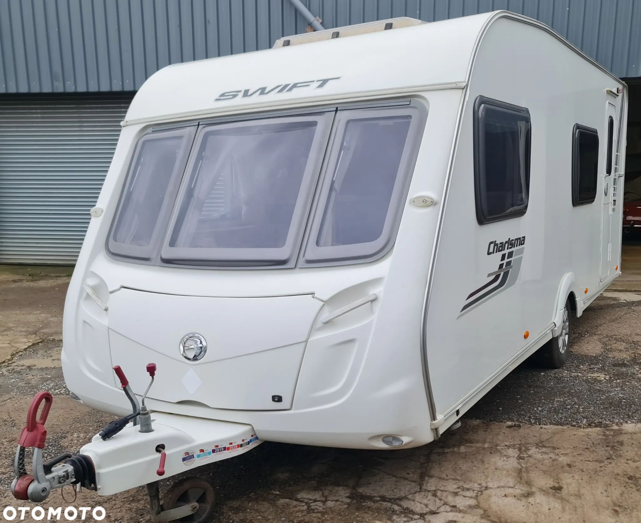 SWIFT CHARISMA 570 - 1