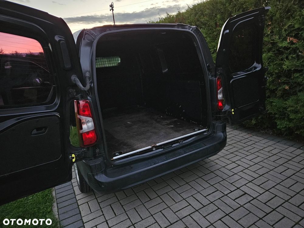 Opel combo - 37