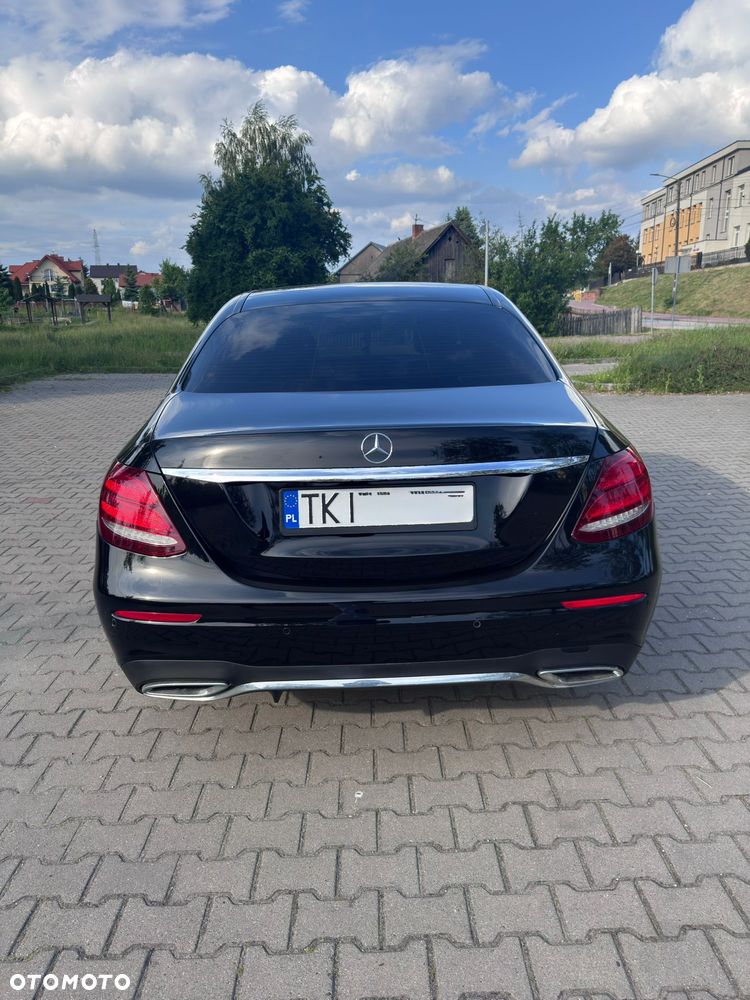 Mercedes-Benz Klasa E 200 d 9G-TRONIC - 6