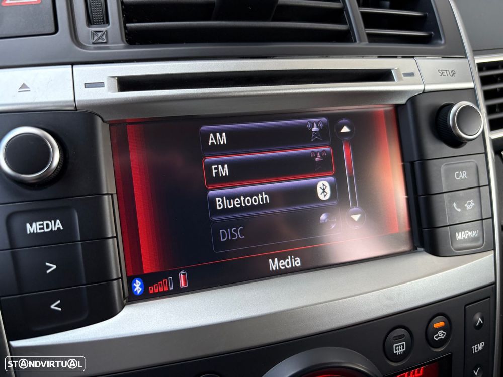 Toyota Verso 2.0 D-4D Exclusive+GPS - 24